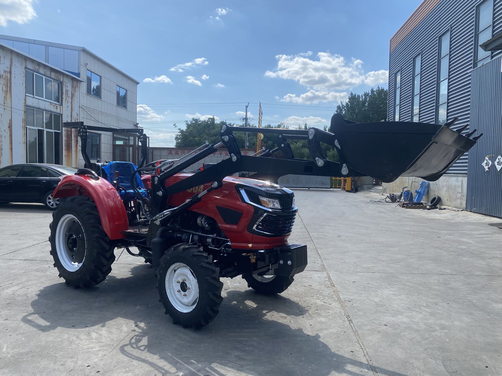 四輪駆動50～100馬力農業トラクター、4X4農業用温室ホイ - Tractor Backhoe のレビューと価格